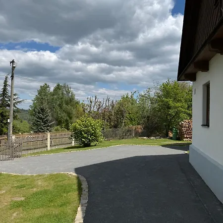 Chaloupka Pomněnka Na Lipce *